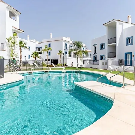 Apartment Paraiso Pueblo Deluxe Family Pools Gym Estepona