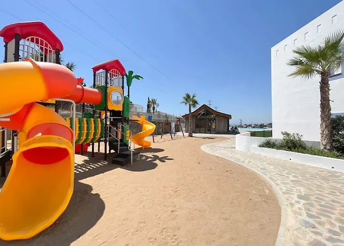 Paraiso Pueblo Deluxe Family Pools Gym