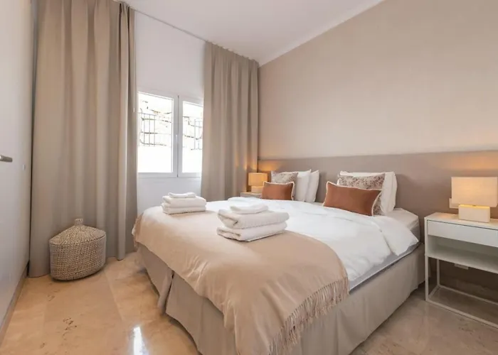 Appartement Paraiso Pueblo Deluxe Family Pools Gym Estepona