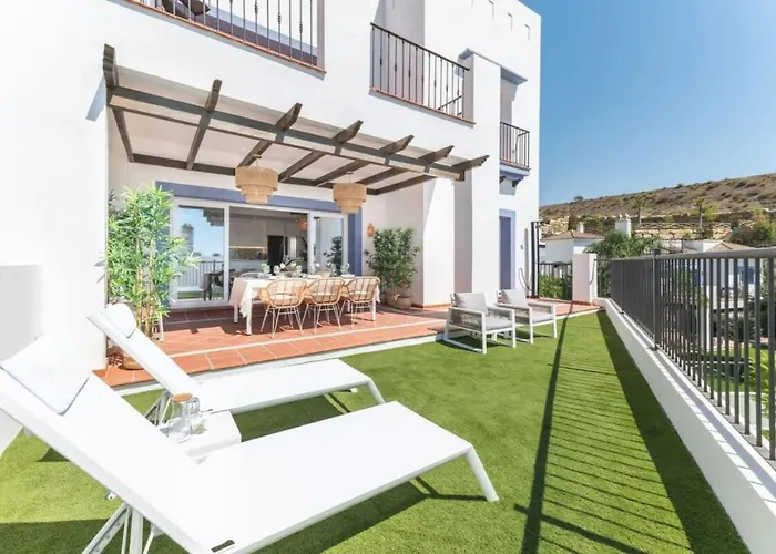 Paraiso Pueblo Deluxe Family Pools Gym * Estepona