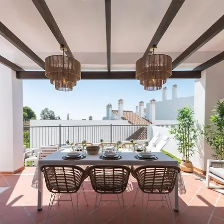 Apartmán Paraiso Pueblo Deluxe Family Pools Gym Estepona