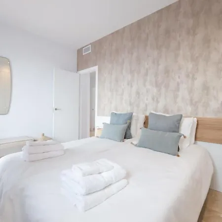 Paraiso Pueblo Deluxe Family Pools Gym *