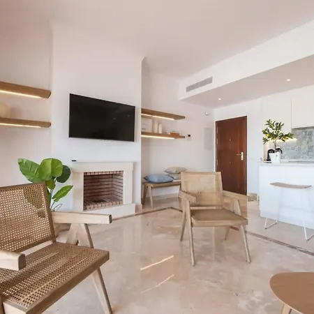 Paraiso Pueblo Deluxe Family Pools Gym * אסטפונה